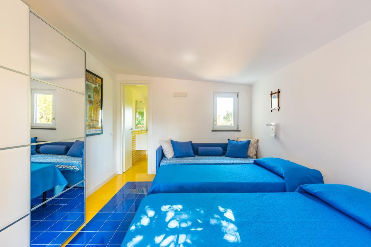 Capri Turquoise By Napoliapartments Eksteriør bilde