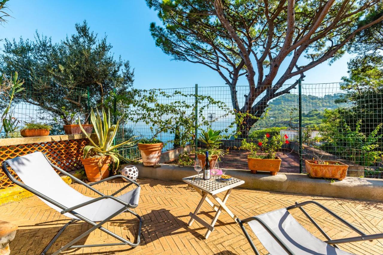 Capri Turquoise By Napoliapartments Eksteriør bilde