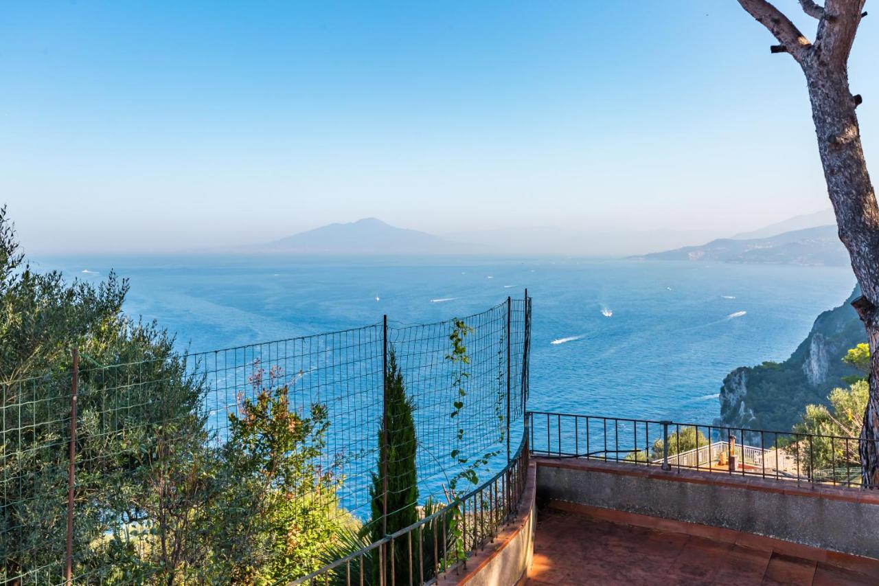 Capri Turquoise By Napoliapartments Eksteriør bilde