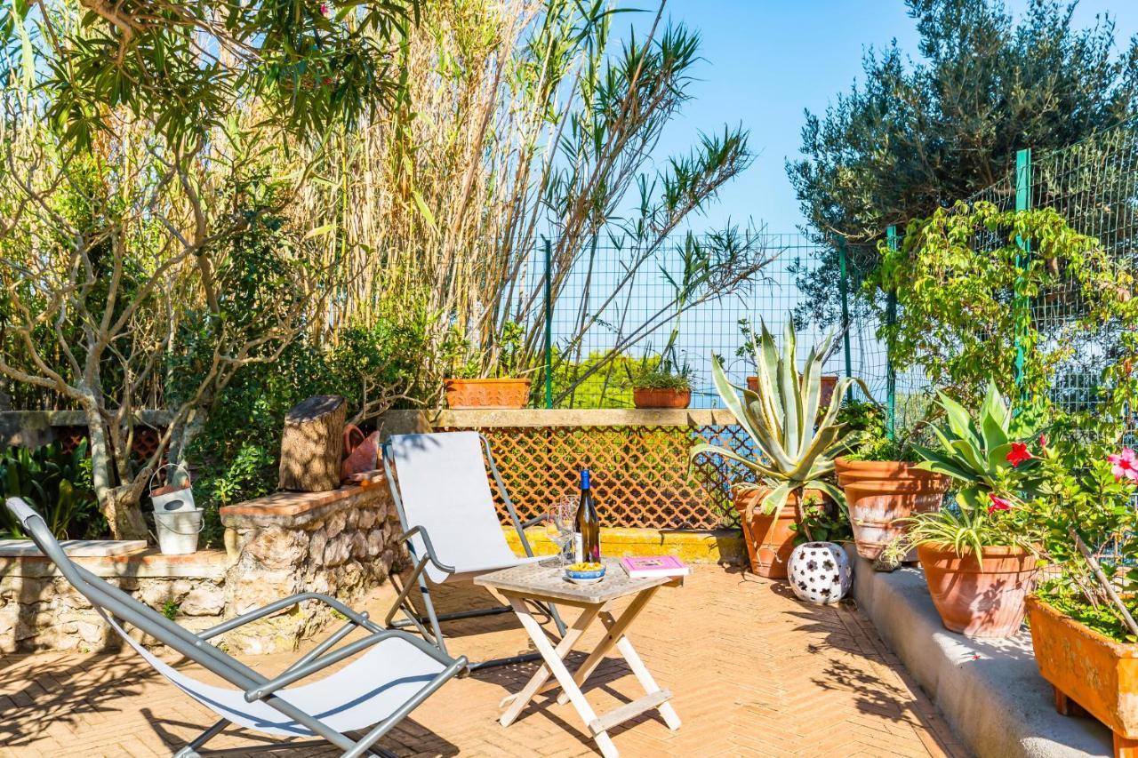 Capri Turquoise By Napoliapartments Eksteriør bilde