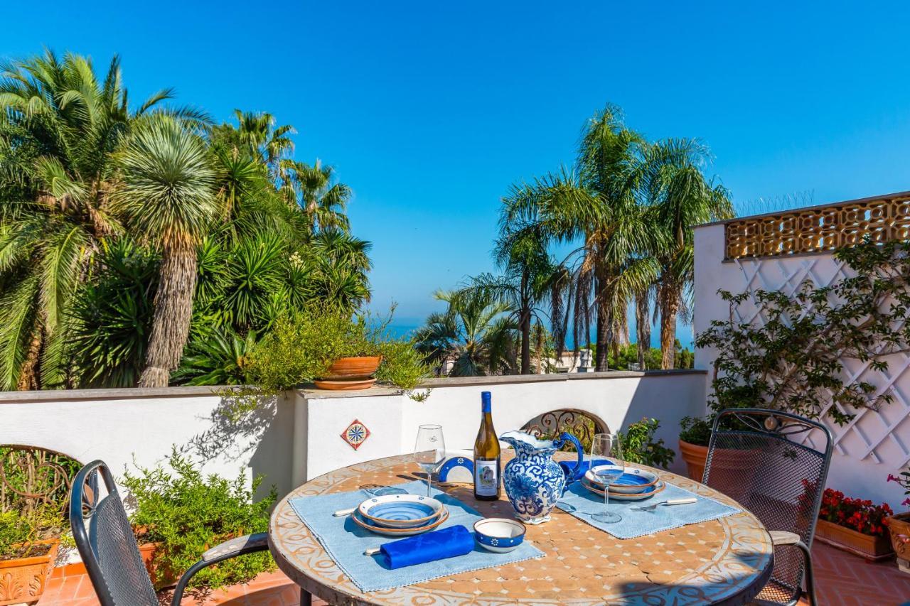 Capri Turquoise By Napoliapartments Eksteriør bilde